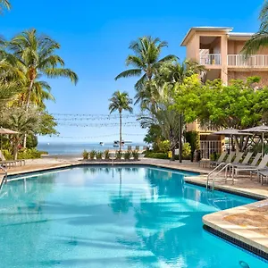 4* Resort Beachside & Residences